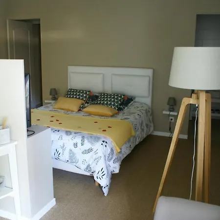 Bed & Breakfast Magnifique Avec Jacuzzi Privatif