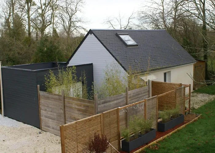 Magnifique Avec Jacuzzi Privatif Couette-café