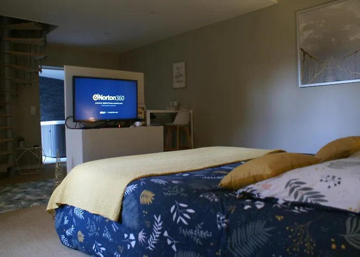 Magnifique Avec Jacuzzi Privatif 4*